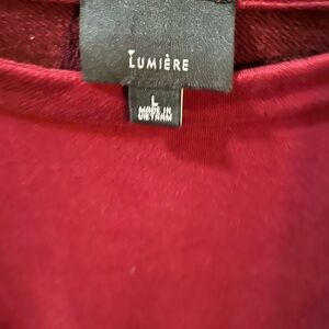 Lumiere Burgundy Sweatshirt